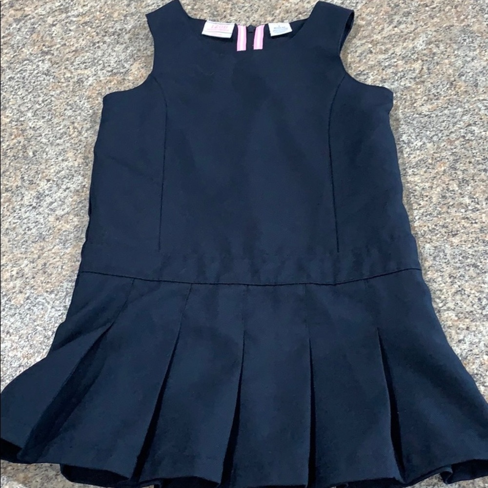 Izod school dress - size 4